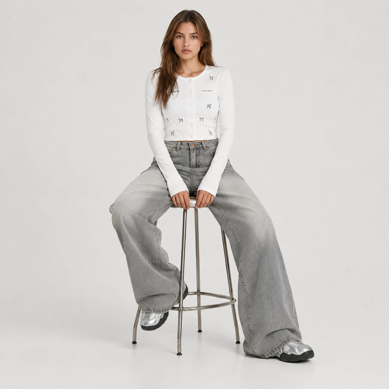 Women's Washed Grey High-Waist Wide-Leg Jeans - 602