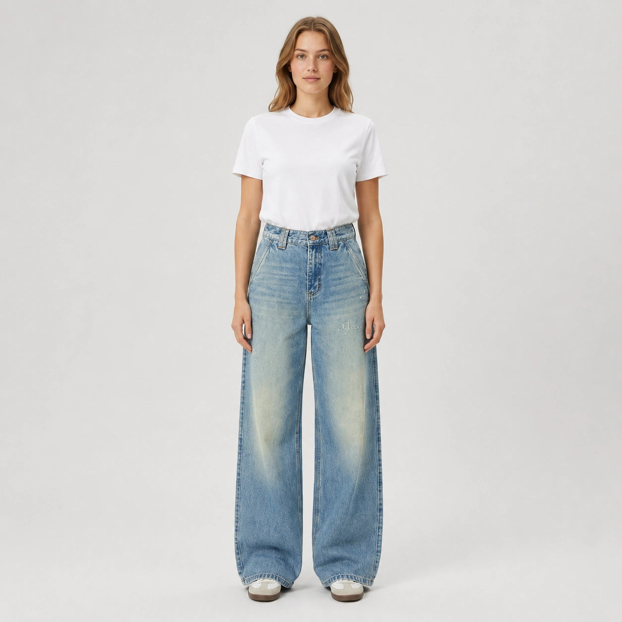 Women's High-Waist Wide-Leg Jeans – Vintage Washed Distressed Denim - 612