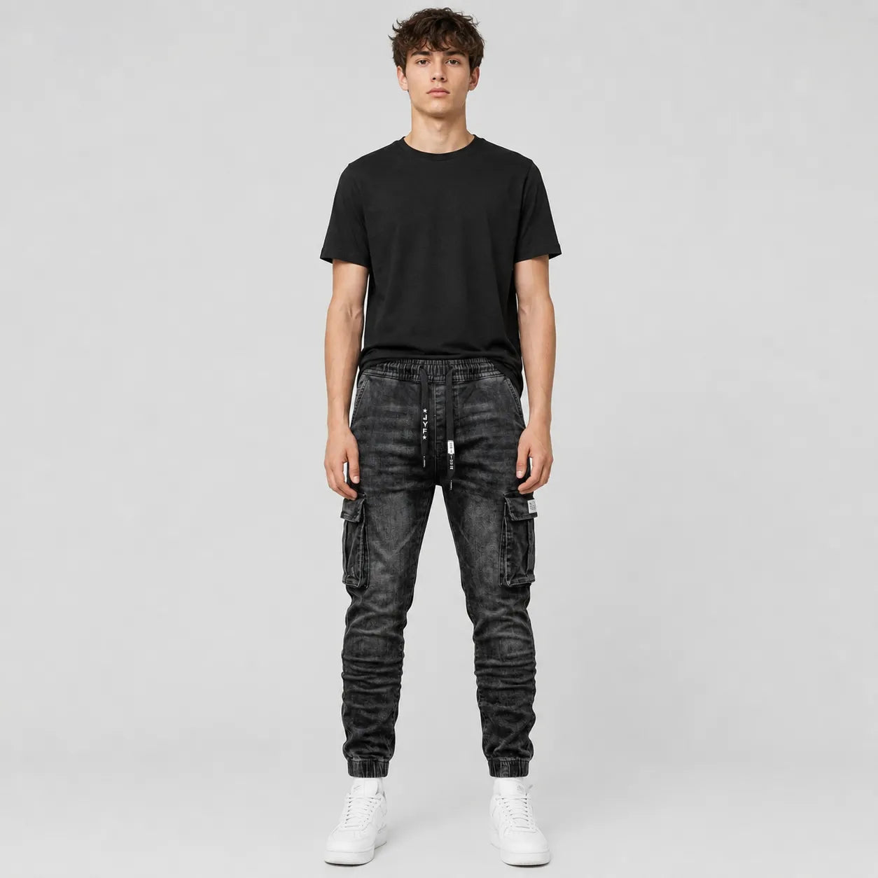 Men's Slim Fit Multi-Pocket Cargo Jeans - 804