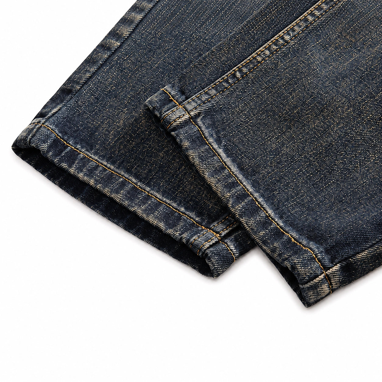 821 Men's Vintage Wash Straight Jeans