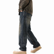 821 Men's Vintage Wash Straight Jeans